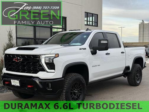 2025 Chevrolet Silverado 2500 4WD Crew Cab Standard Bed ZR2