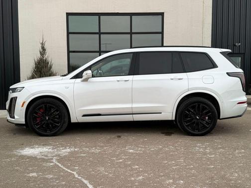 2024 Cadillac XT6 Sport AWD