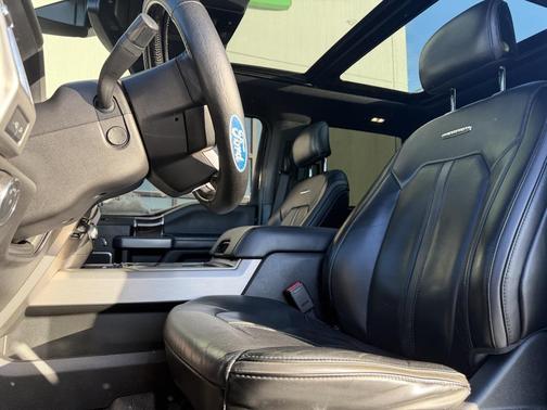 2017 Ford F-250 Platinum