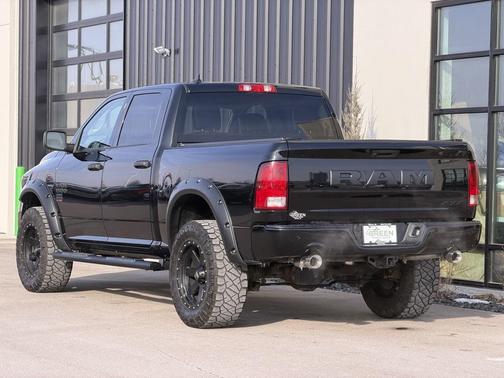 2022 RAM 1500 Classic Express