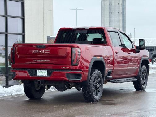 2024 GMC Sierra 2500 AT4