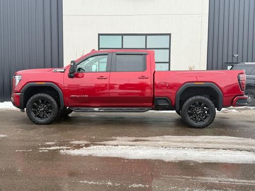 2024 GMC Sierra 2500 AT4