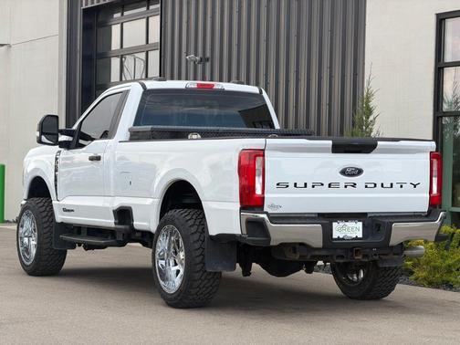 Oxford White 2024 Ford F-350 XL
