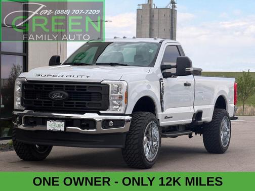 Oxford White 2024 Ford F-350 XL