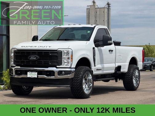 Oxford White 2024 Ford F-350 XL