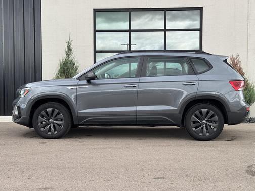 2022 Volkswagen Taos 1.5T S