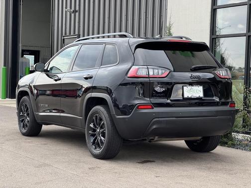 2023 Jeep Cherokee Altitude