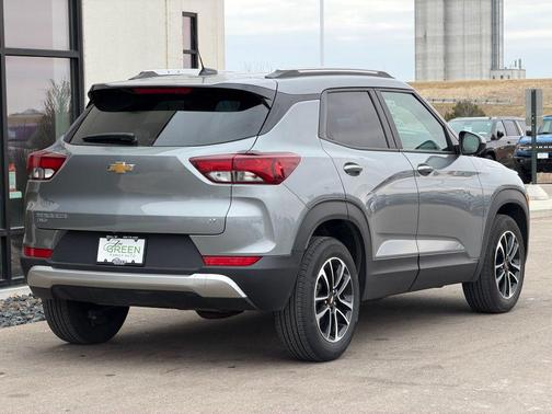 Sterling Gray Metallic 2025 Chevrolet Trailblazer LT