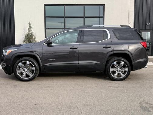 2017 GMC Acadia SLT-2