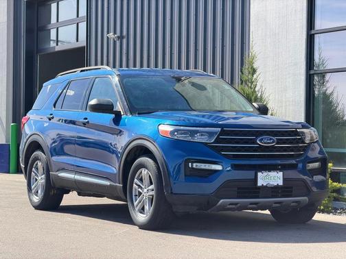 Blue Metallic 2023 Ford Explorer XLT