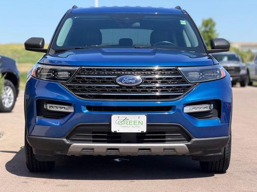 Blue Metallic 2023 Ford Explorer XLT