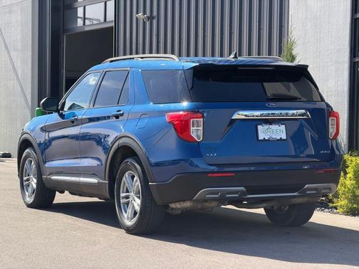Blue Metallic 2023 Ford Explorer XLT