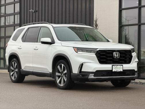 2025 Honda Pilot Elite