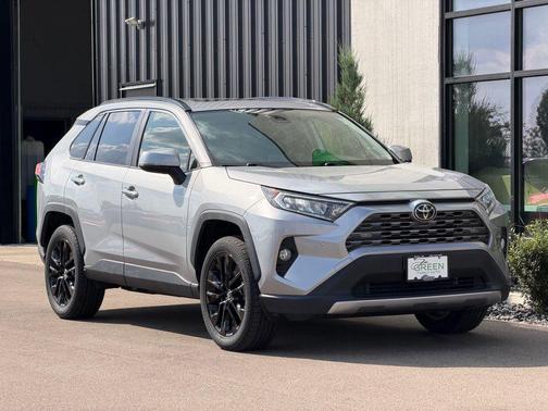 Silver Sky Metallic 2019 Toyota RAV4 Limited