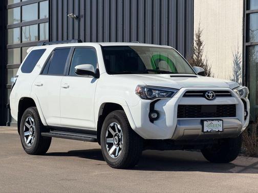 2024 Toyota 4Runner TRD Off Road