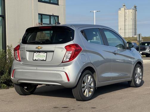2016 Chevrolet Spark 2LT