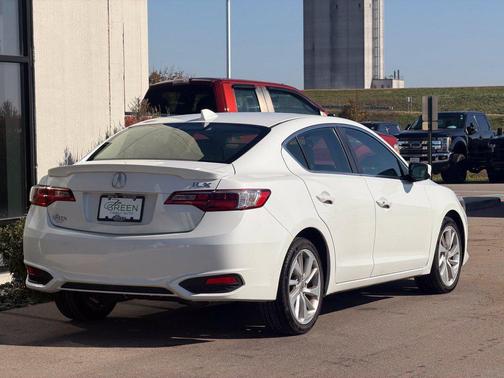 Bellanova White Pearl 2016 Acura ILX 2.4L