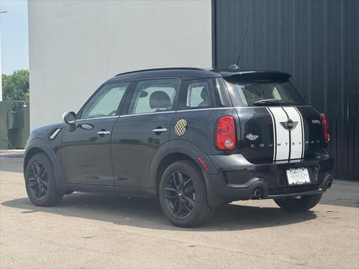2016 MINI Countryman Cooper S