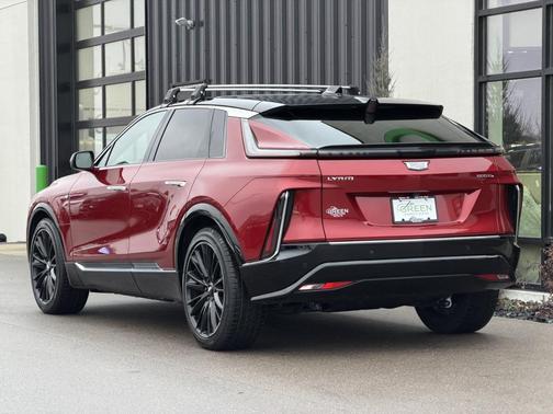 2025 Cadillac LYRIQ Luxury