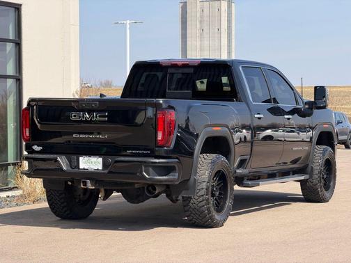 Onyx Black 2022 GMC Sierra 3500 Denali