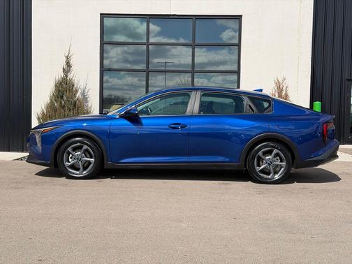 Deep Sea Blue 2025 Kia K4 LXS