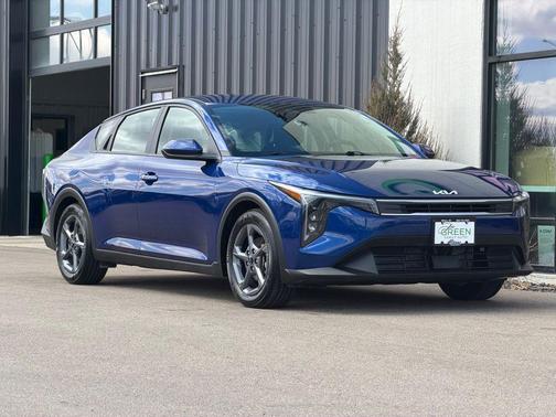 Deep Sea Blue 2025 Kia K4 LXS