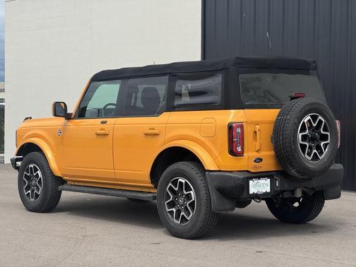 2021 Ford Bronco Outer Banks