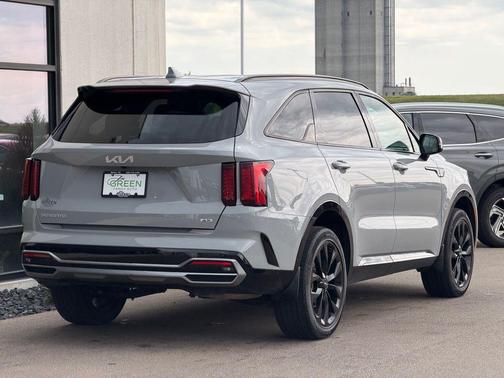 Gray 2023 Kia Sorento EX