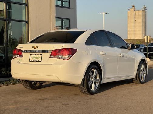 2015 Chevrolet Cruze 2LT