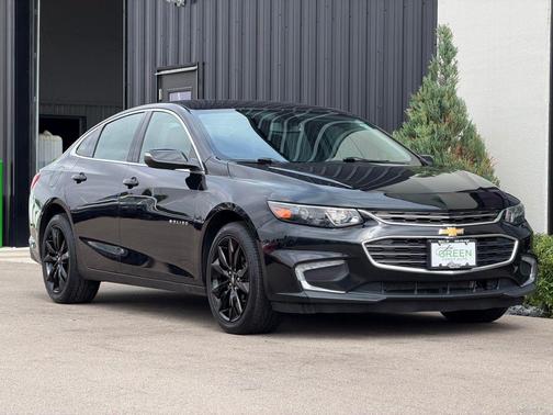 Mosaic Black Metallic 2018 Chevrolet Malibu LT