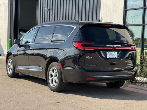 2022 Chrysler Pacifica Limited