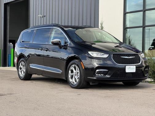 2022 Chrysler Pacifica Limited