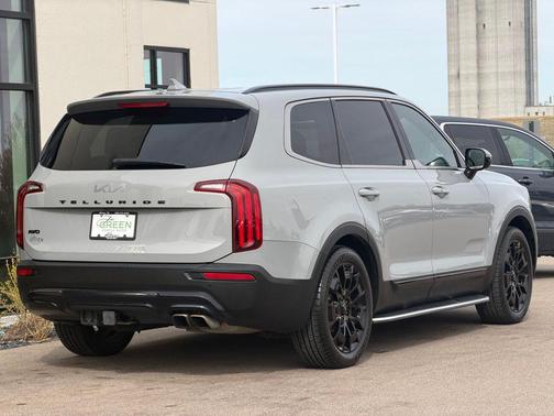 Wolf Gray 2022 Kia Telluride SX