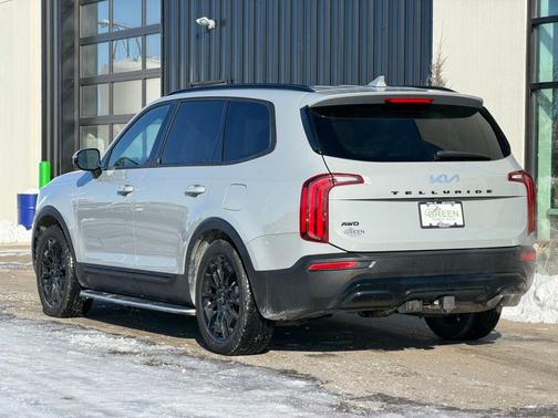 2022 Kia Telluride SX