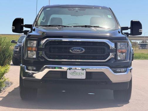 Agate Black Metallic 2023 Ford F-150 XLT
