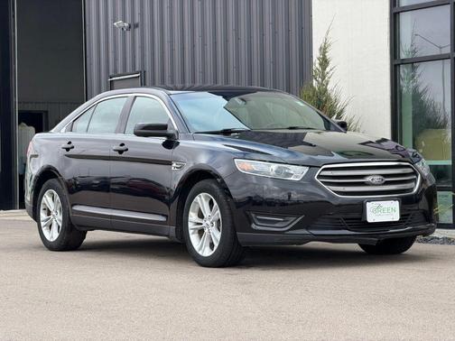 2019 Ford Taurus SEL