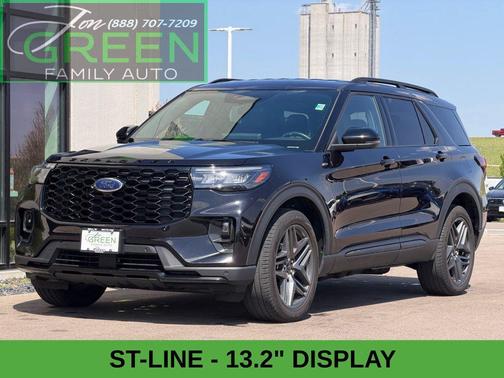 Black Metallic 2025 Ford Explorer ST-Line