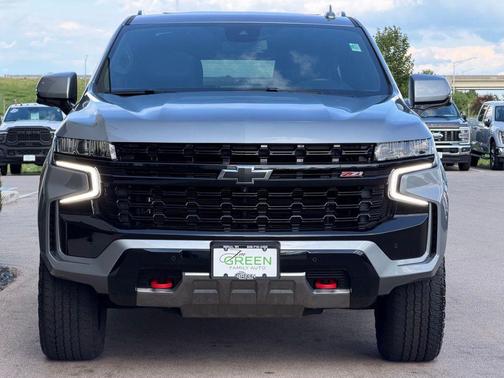 Gray 2024 Chevrolet Suburban Z71
