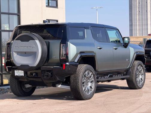 2024 GMC HUMMER EV SUV 3X