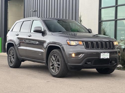 2016 Jeep Grand Cherokee 75th Anniversary