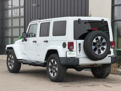 2015 Jeep Wrangler Unlimited Sahara