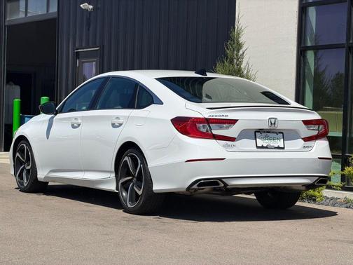 Platinum White Pearl 2021 Honda Accord Sport 1.5T