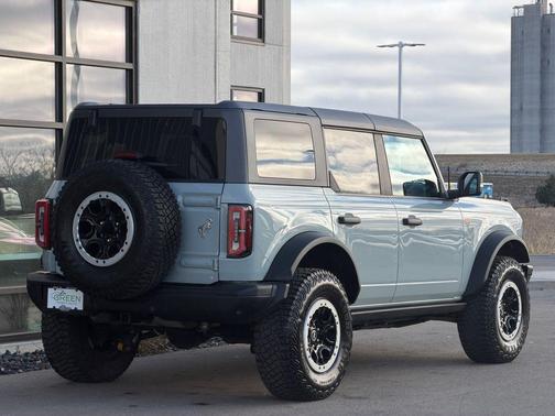 2023 Ford Bronco Badlands