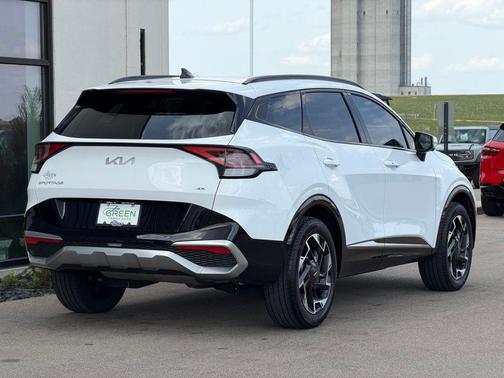 Glacial White Pearl 2024 Kia Sportage SX-Prestige