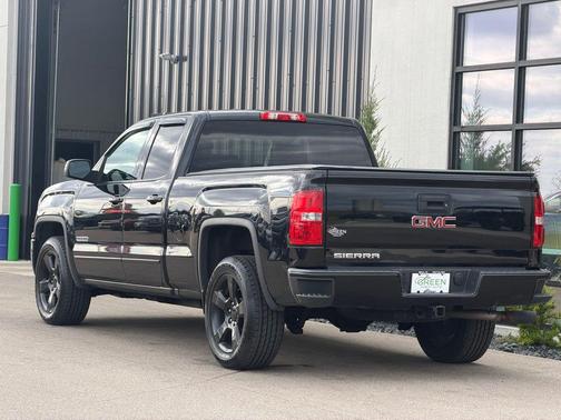 Onyx Black 2018 GMC Sierra 1500 Base