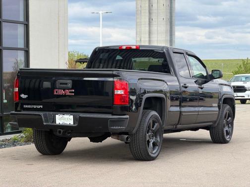 Onyx Black 2018 GMC Sierra 1500 Base