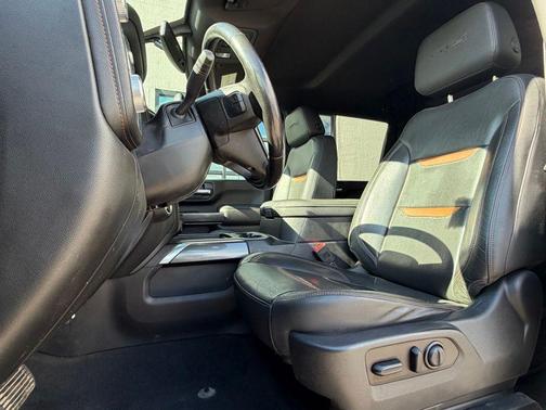 Pacific Blue Metallic 2021 GMC Sierra 2500 AT4