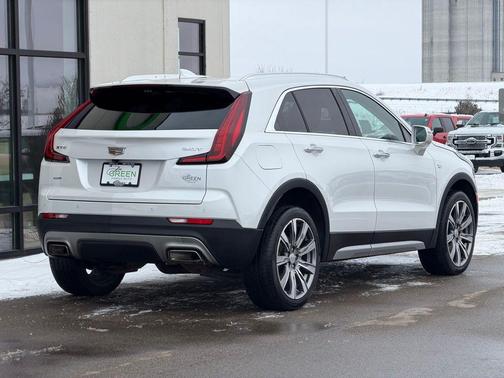 2019 Cadillac XT4 Premium Luxury