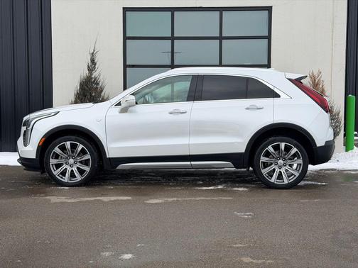 2019 Cadillac XT4 Premium Luxury