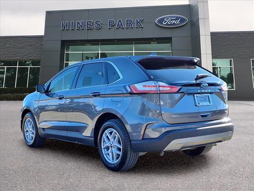 Carbonized Gray Metallic 2024 Ford Edge SEL